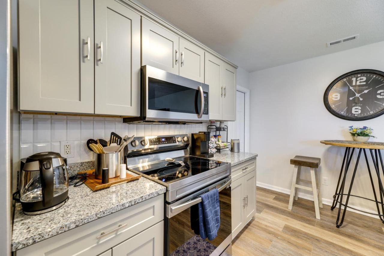 Updated Hubert Vacation Rental 5 Mi To Beaches! 斯旺斯伯勒 外观 照片