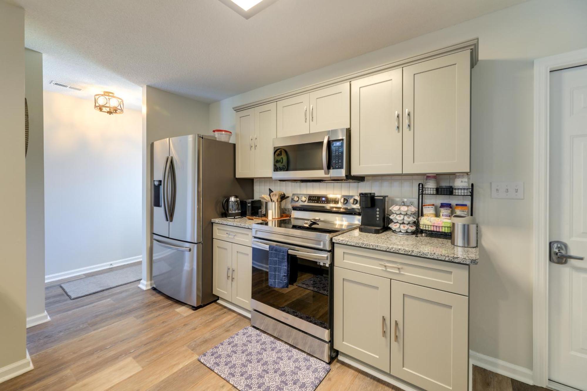 Updated Hubert Vacation Rental 5 Mi To Beaches! 斯旺斯伯勒 外观 照片