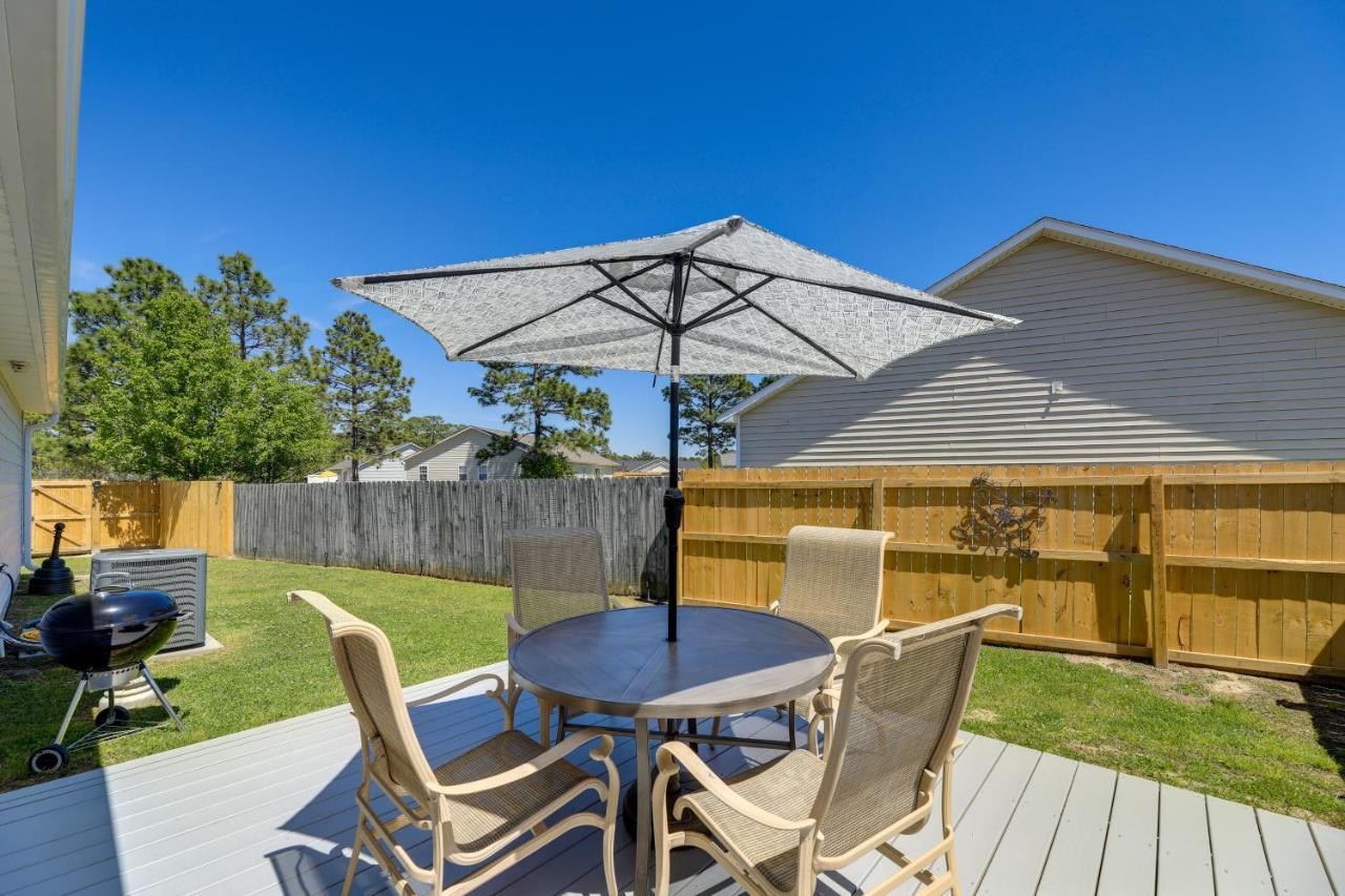 Updated Hubert Vacation Rental 5 Mi To Beaches! 斯旺斯伯勒 外观 照片