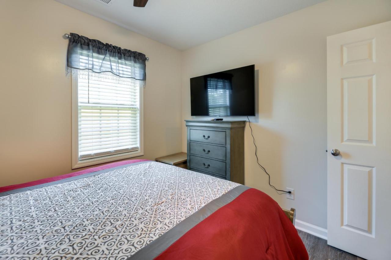Updated Hubert Vacation Rental 5 Mi To Beaches! 斯旺斯伯勒 外观 照片